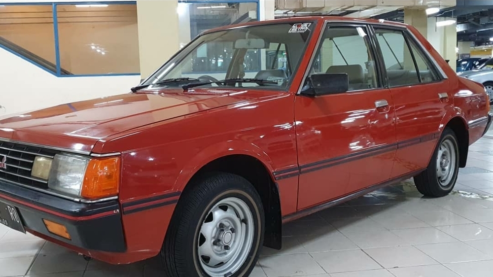 Mitsubishi Lancer SL: Kembali Memikat Hati Penggemar dengan Pesona Klasik dan Keanggunan Legendaris di Era 80