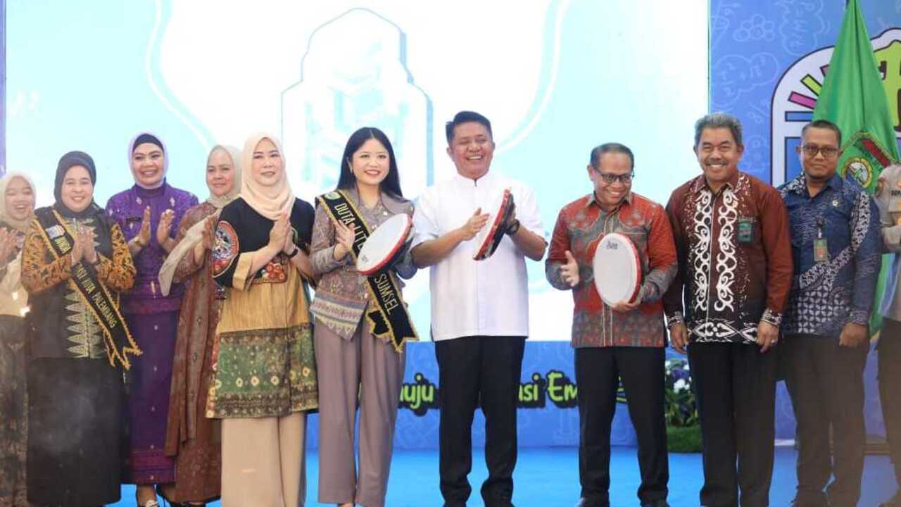 Buka Festival Literasi Sumsel 2025, Herman Deru Tegaskan Literasi sebagai Fondasi Peradaban Modern