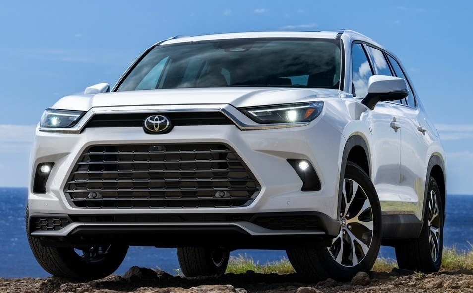 Toyota Grand Highlander 2024: Hadir dengan Tampilan Mewah dan Teknologi Terdepan di Amerika Serikat