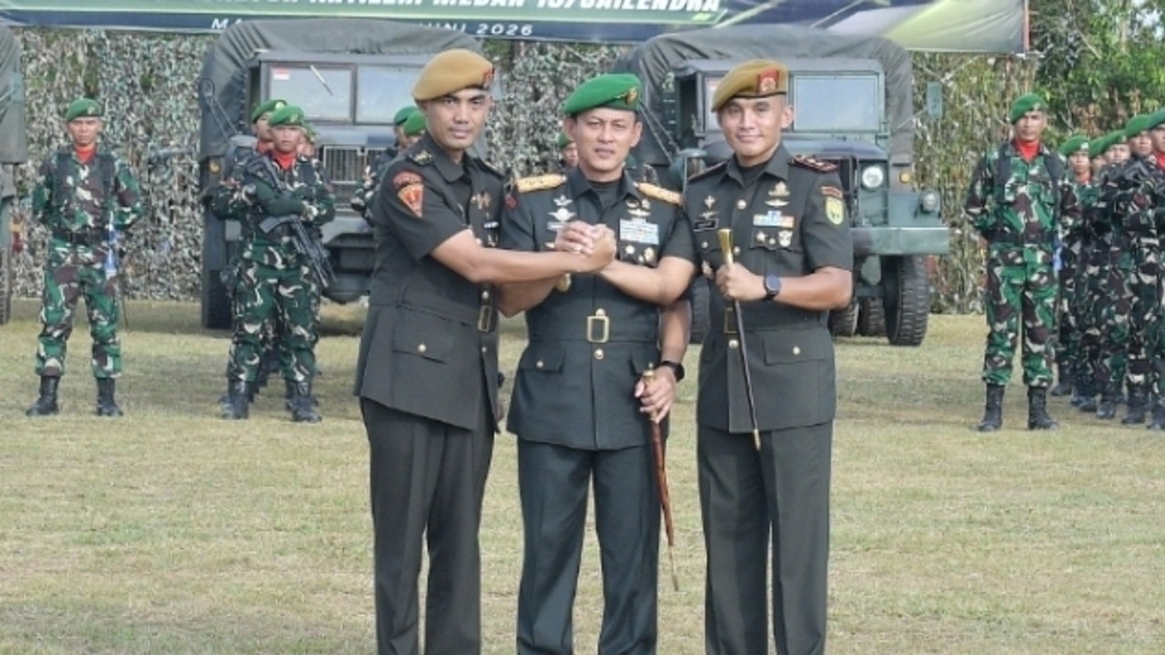 Tongkat komando Batalyon Artileri Medan (Yonarmed) 15/Cailendra resmi berganti
