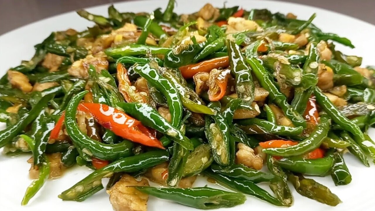 Oseng Tempe Cabe Ijo, Hidangan Sederhana yang Tetap Jadi Favorit di Meja Makan