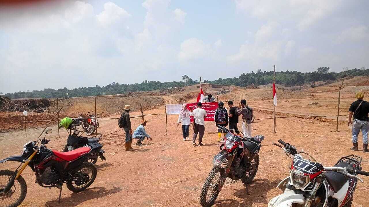 Digusur PTBA, Warga Darmo Pagari Kebun dan Lahan