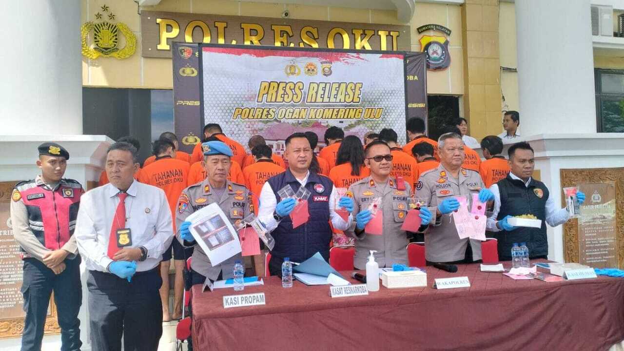 Polres OKU Pamerkan Belasan Pelaku Narkoba, Hasil Tangkapan Juni-Juli 2025