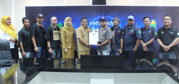 Lepas Keberangkatan Rombongan Wartawan HPN ke Medan, Ini Amanah PJ Bupati Muba