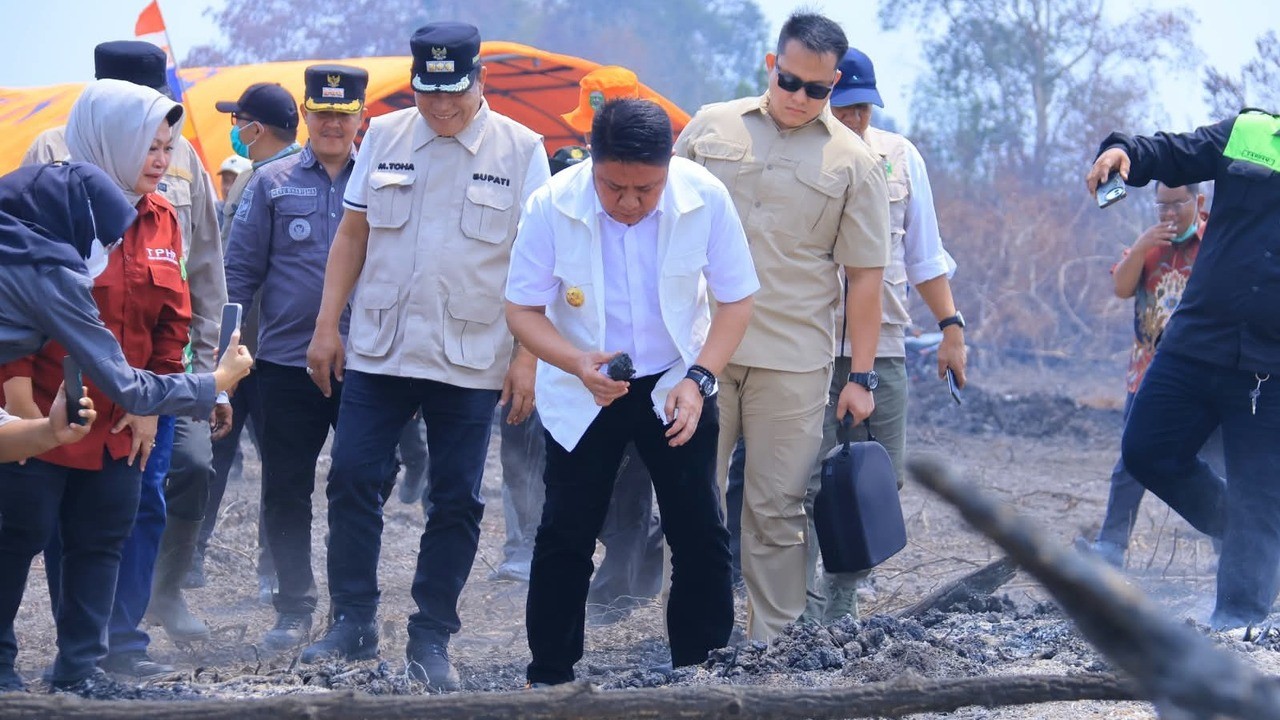 Tinjau Karhutla di Muba, Herman Deru Tekankan Pencegahan dan Keterlibatan Masyarakat