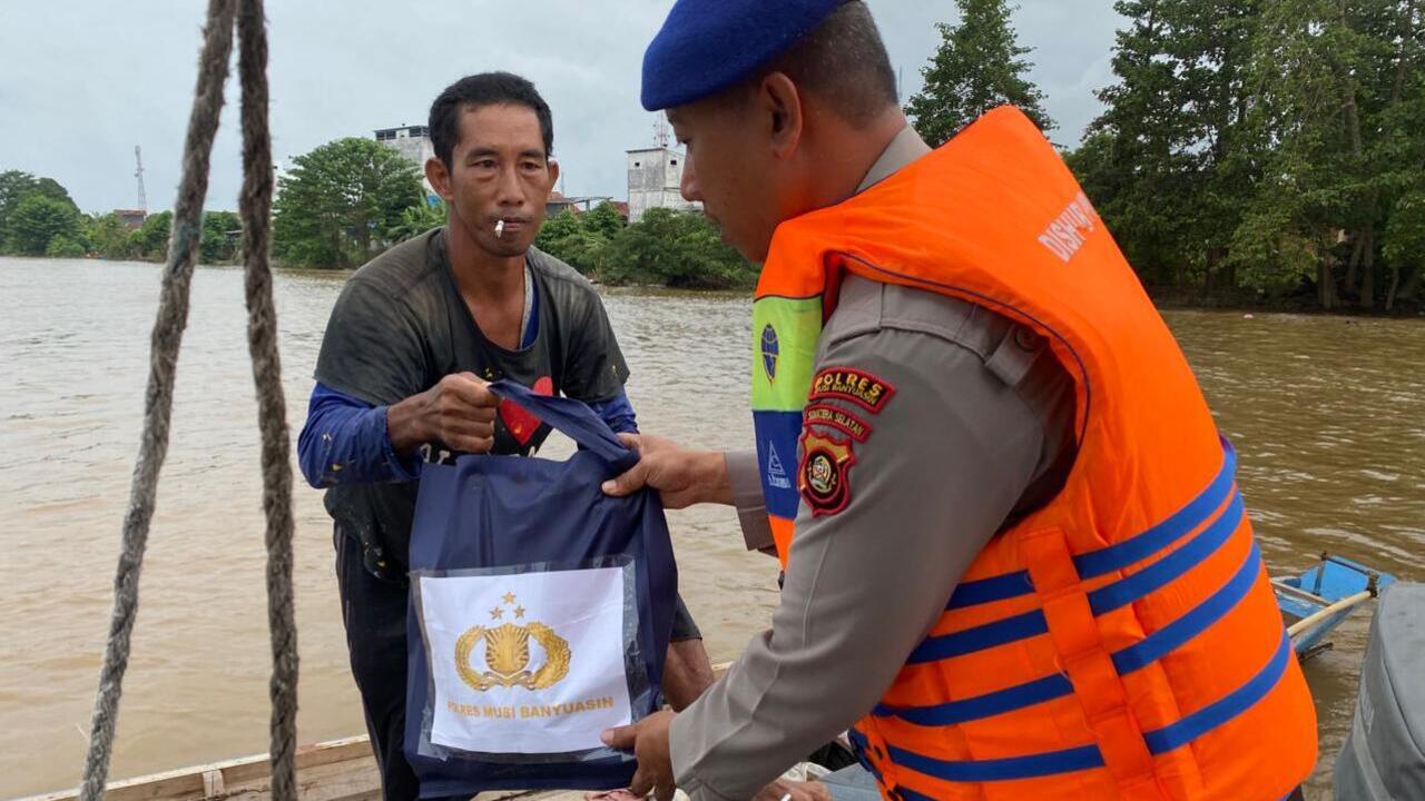 Ciptakan Kamtibmas di perairan Sungai Musi, Ini yang dilakukan Sat Polairud Polres Muba 