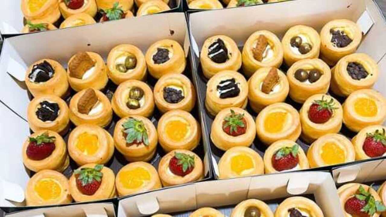 Aneka Kue Soes Manis, Lembut, dan Menggugah Selera