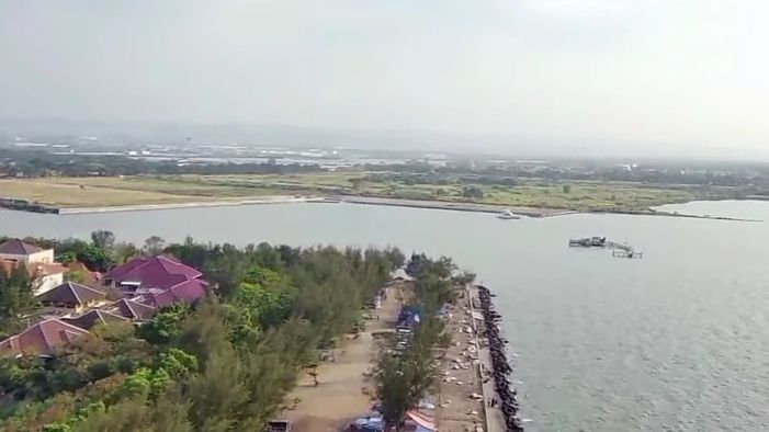Serunya Liburan di Pantai Marina Semarang: Pesona Keindahan Pantai dan Aktivitas Mengasyikkan untuk Keluarga