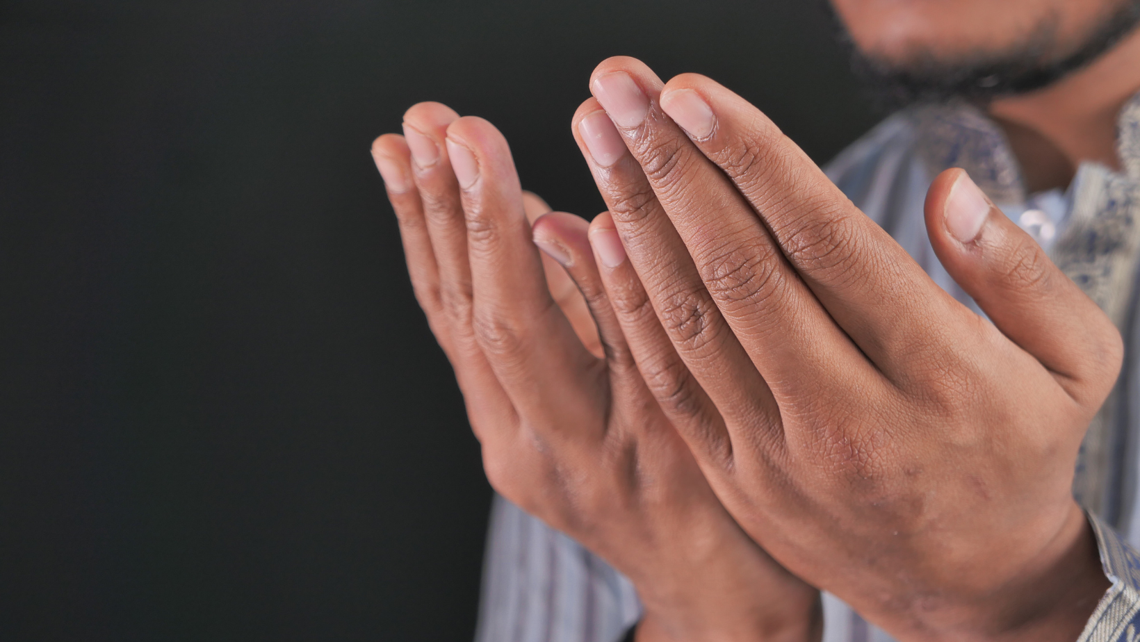 Sholat Tahajud Efektif Menurunkan Stres, Ini Penjelasannya 