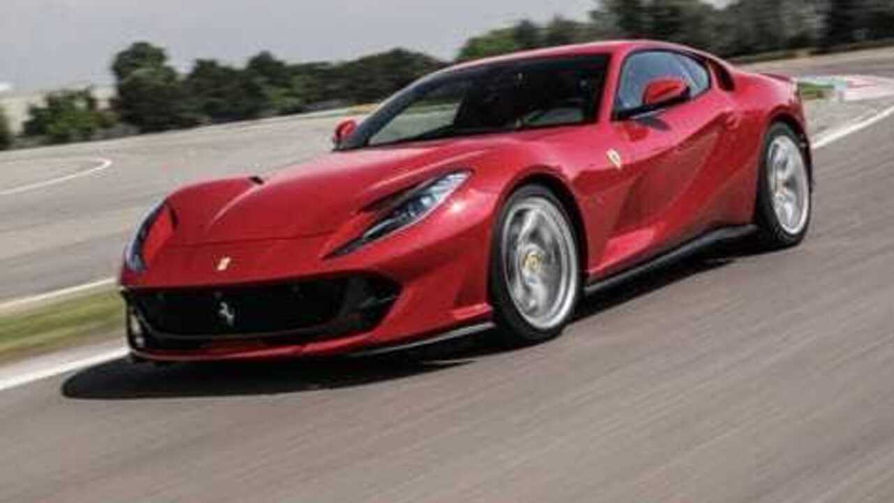 Ganas! Ferrari 812 Superfast Tembus 340 Km/Jam, Ini Rahasia Tenaganya. foto: ferrari