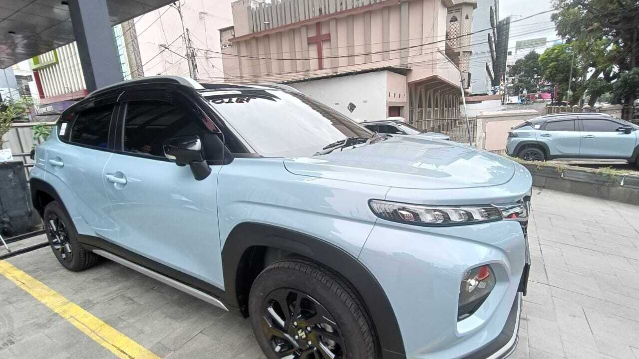 Apresiasi 20 Pelanggan Pertama, Suzuki Thamrin Palembang Gelar Seremoni Penyerahan : Berikut Harga Suzuki Fron