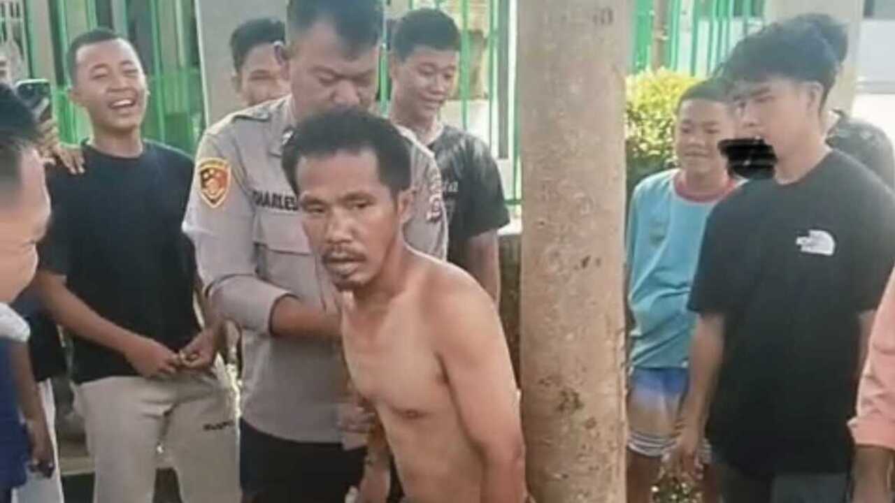 Terekam CCTV, Pembobol Kotak Amal Masjid Baitul Jannah Ditangkap Warga