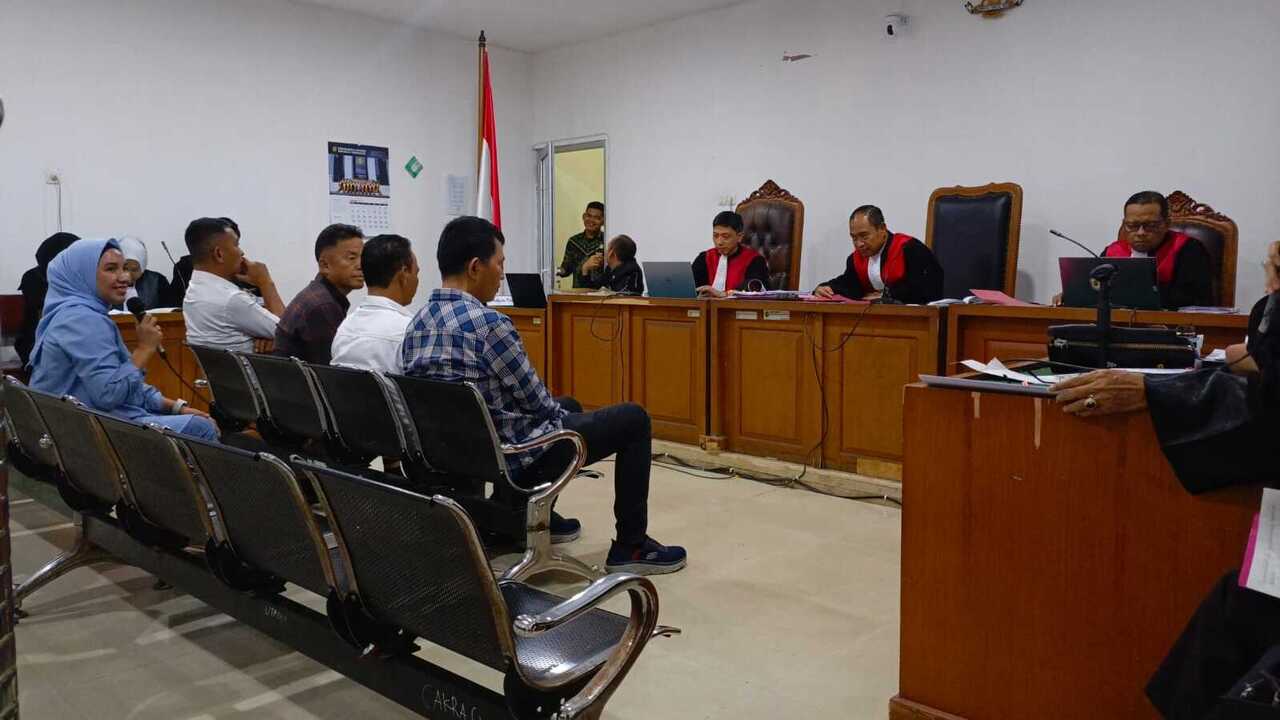 “Nyanyian” Istri Wabup 4 Lawang di Sidang APAR, Terima Proyek Titipan, Sisa Duit Disimpan di Rumah!