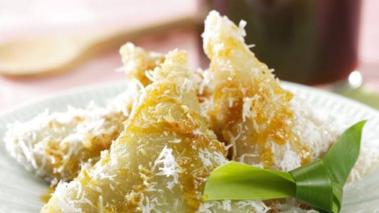 Lopis, Warisan Kuliner yang Melekat dalam Tradisi dan Kenangan