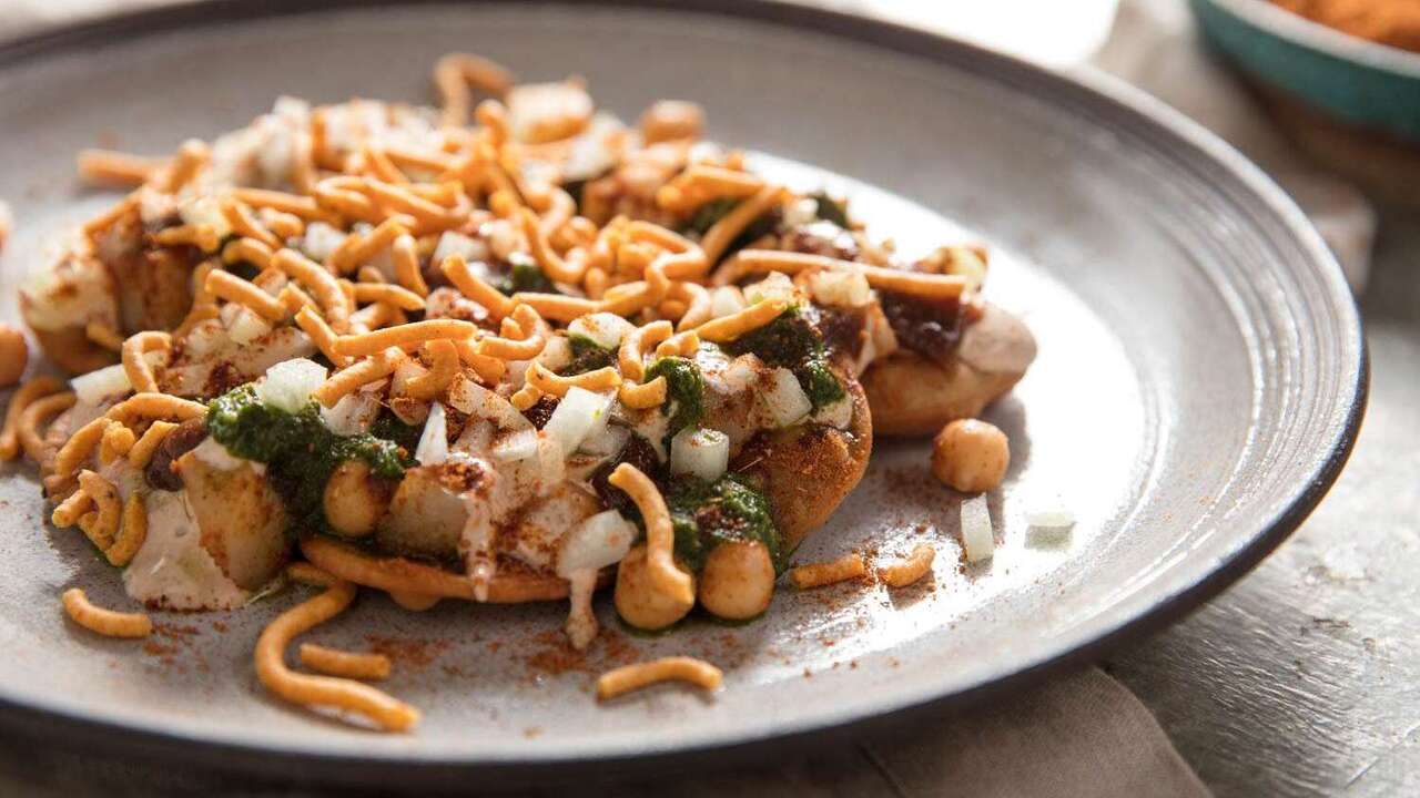 Menjelajahi Rasa India Lewat Chaat: Camilan Jalanan yang Meledak di Lidah