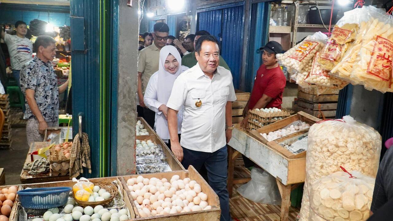 Plt Gubernur Cik Ujang Perintahkan OPD Terkait Gelar Pasar Murah Tekan Lonjakan Harga Kebutuhan Pokok Jelang 