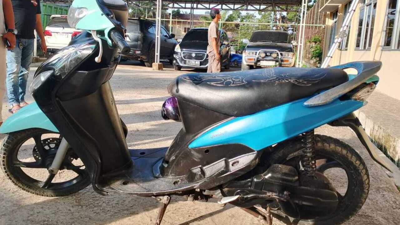 Buron Empat Bulan Pemuda Dibawah Umur Yang Curi Dua Sepeda Motor Ini Akhirnya Ditangkap Polisi Setelah