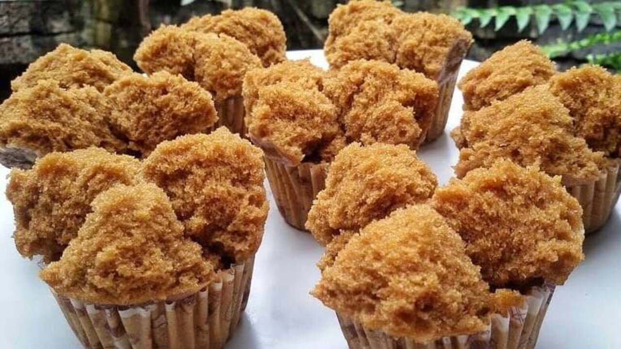 Bolu Kukus Gula Aren : Kreasi Lezat dan Sehat yang Menyegarkan Lidah