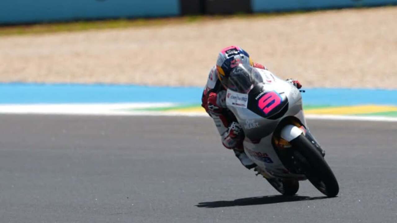 Sempat P7 Lalu Jatuh ke P16, Veda Hadapi Q1 Perdana di Moto3 GP Spanyol 2026.