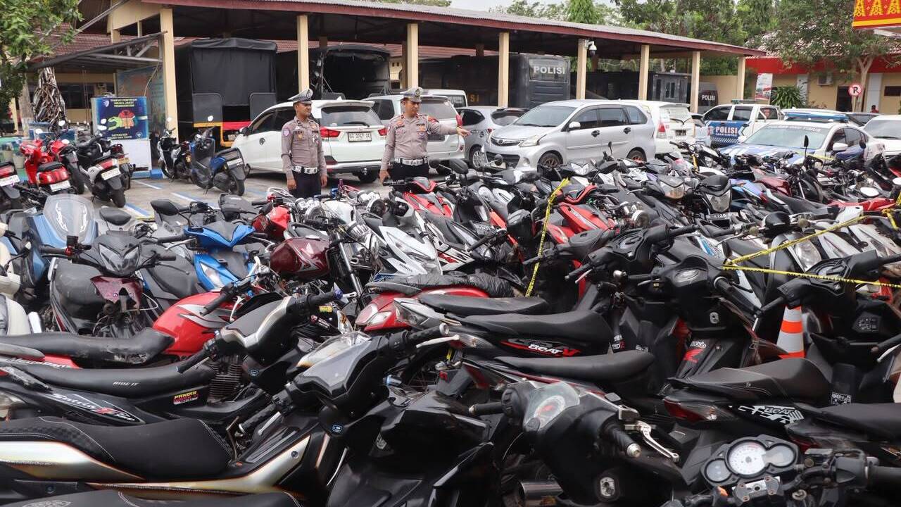 Razia Balap Liar dan 3C, Sat Lantas Polres OKU Timur Amankan 143 Motor