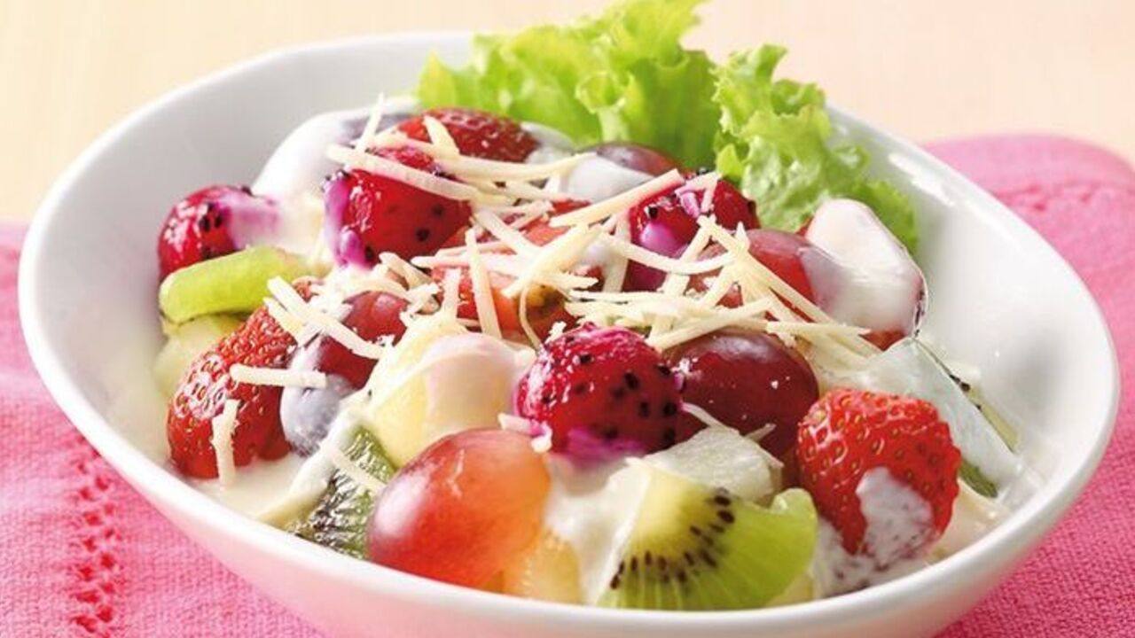 Salad Buah : Hidangan Sehat yang Menyegarkan dan Kaya Nutrisi