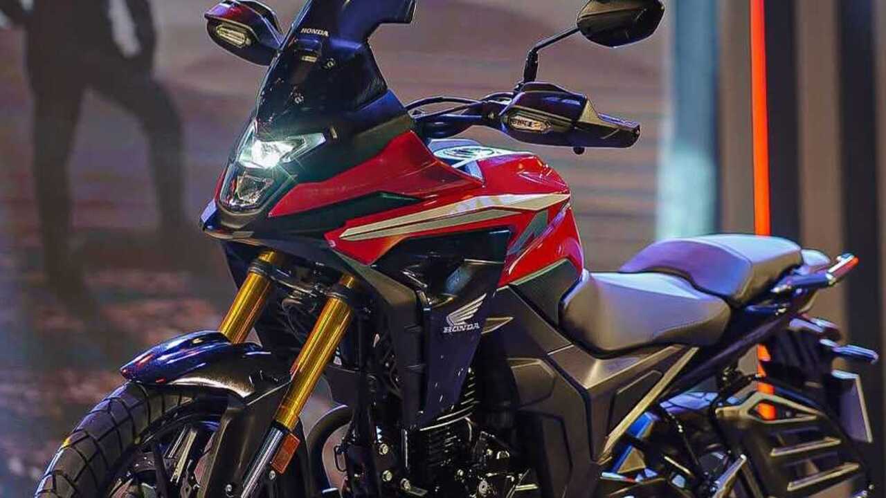 Honda NX200 Siap Jadi Motor Touring Harian Paling Masuk Akal di Kelas 200cc