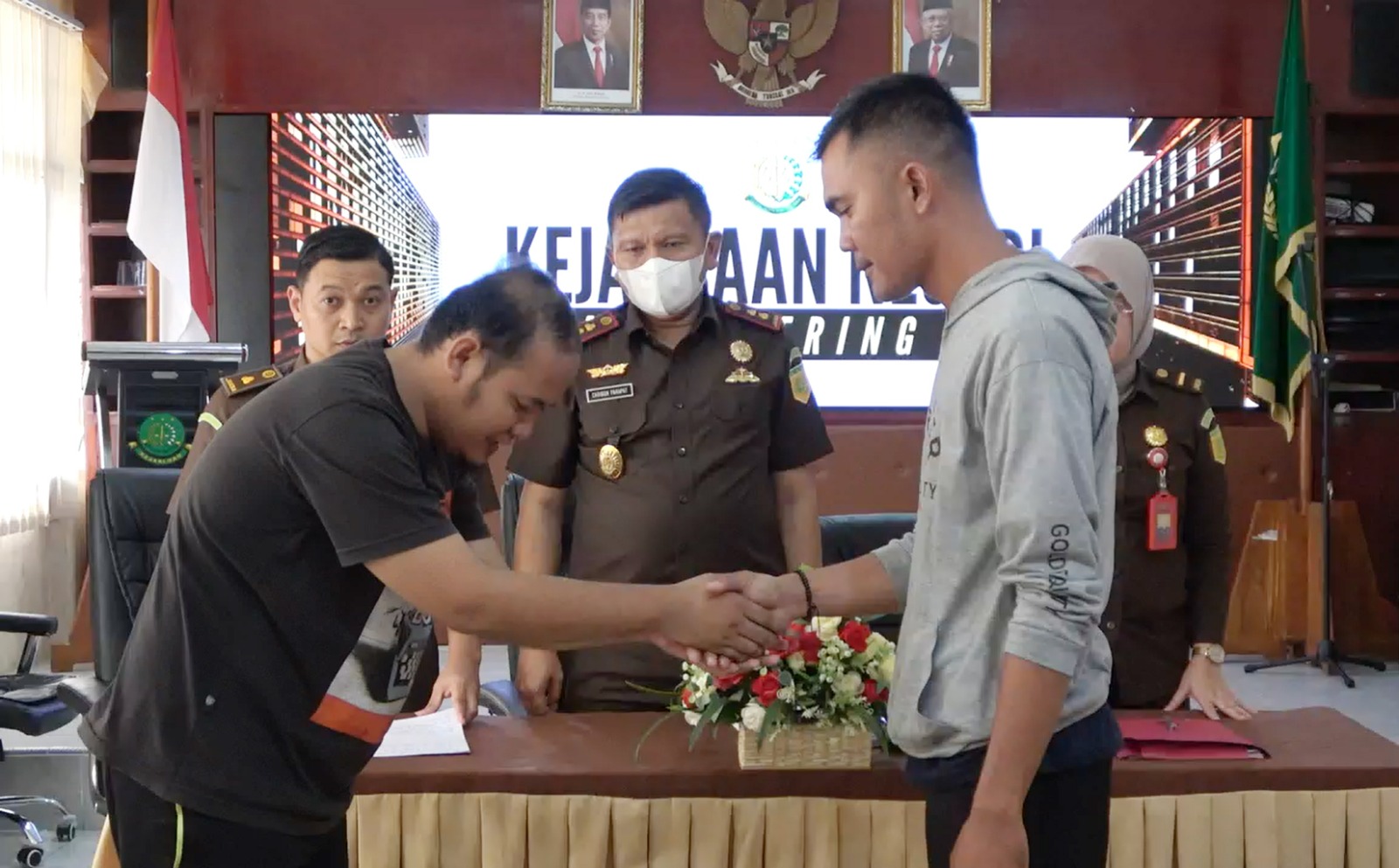 Penadah Handphone Curian Dibebaskan Melalui Restorative Justice