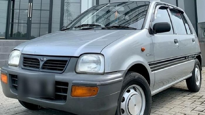 Punya Dana Cekak tapi Pengin Beli Mobil, Jawabannya Daihatsu Ceria Aja, Iritnya Kabangetan   