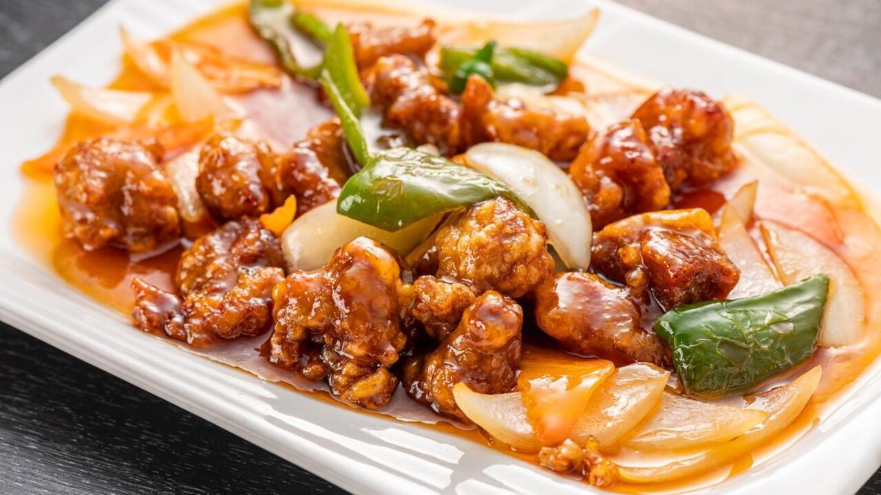 Ayam Crispy Asam Manis, Kuliner Renyah dengan Cita Rasa yang Kian Digemari