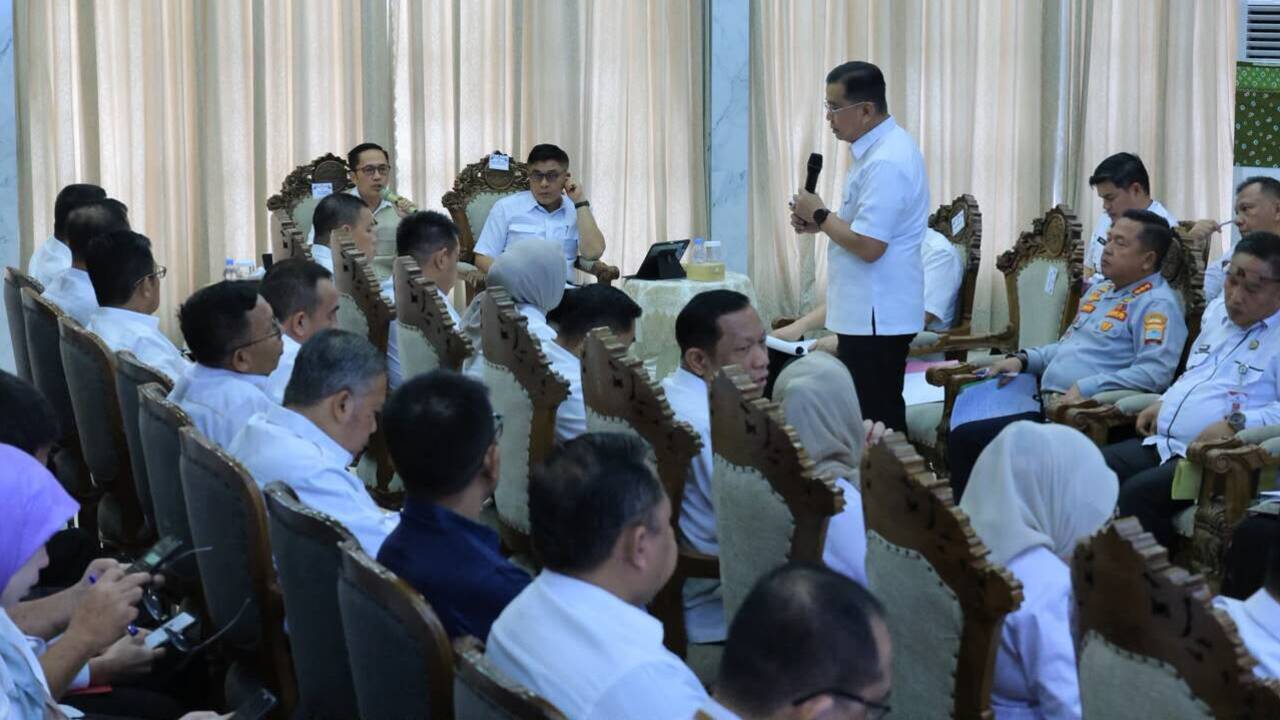 Kejar Realisasi Semester II, Ratu Dewa 'Bedah' Kinerja Dinas-Dinas di Palembang