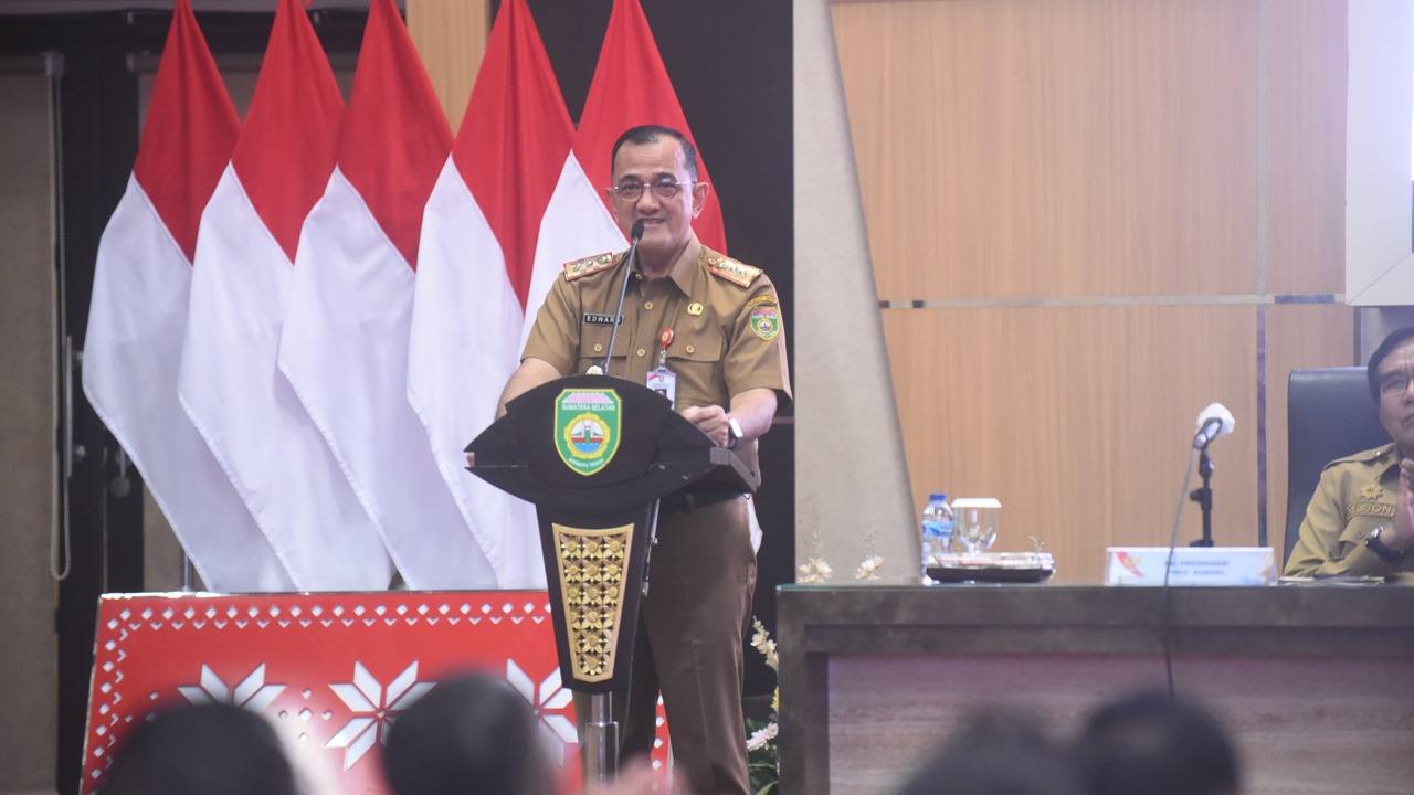 Sekda Sumsel Edward Candra Buka Evaluasi Budaya Kerja ASN: Dorong Pelayanan Publik yang Lebih Baik
