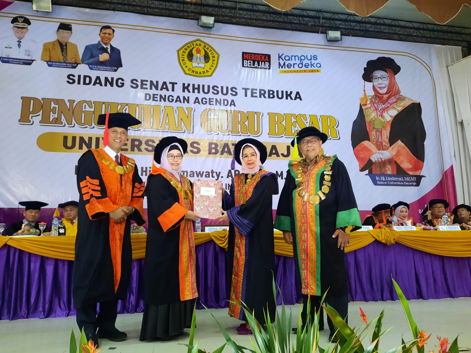 Profesor Pertama di Fakultas Teknik dan Komputer Universitas Baturaja