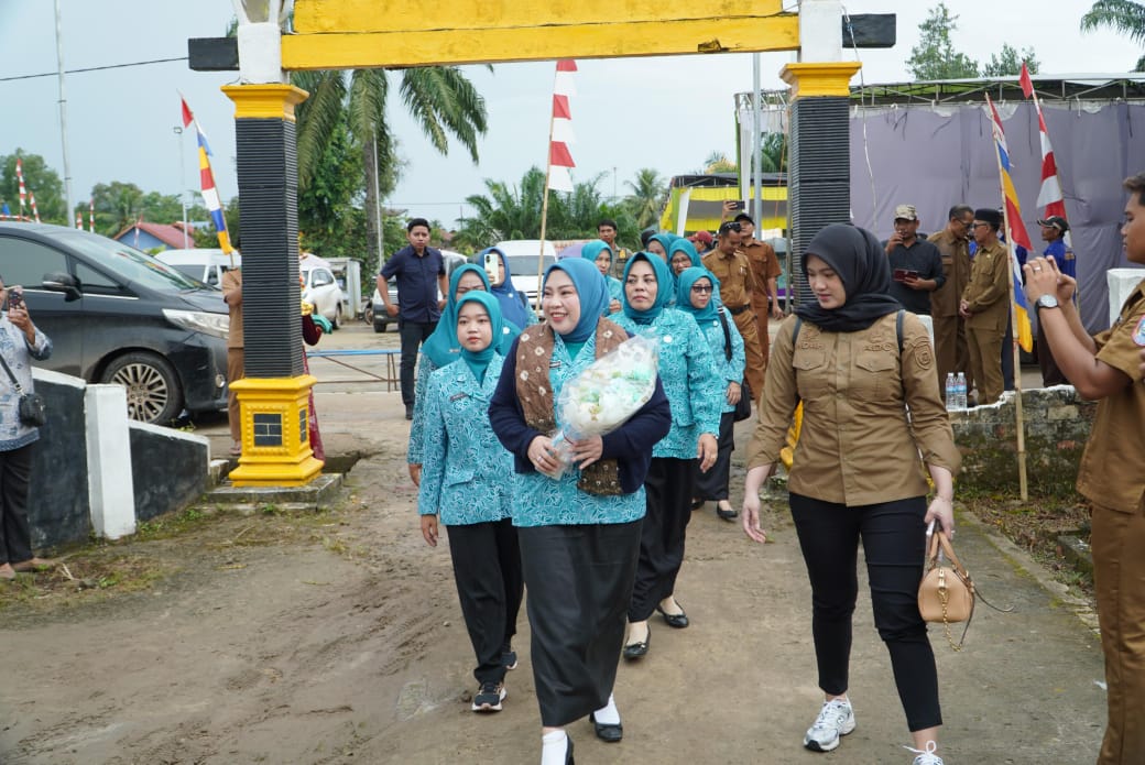 Staf Ahli TP PKK Sumsel Lidyawati Cik Ujang Perkuat Silaturahmi dan Evaluasi Program TP PKK Banyuasin