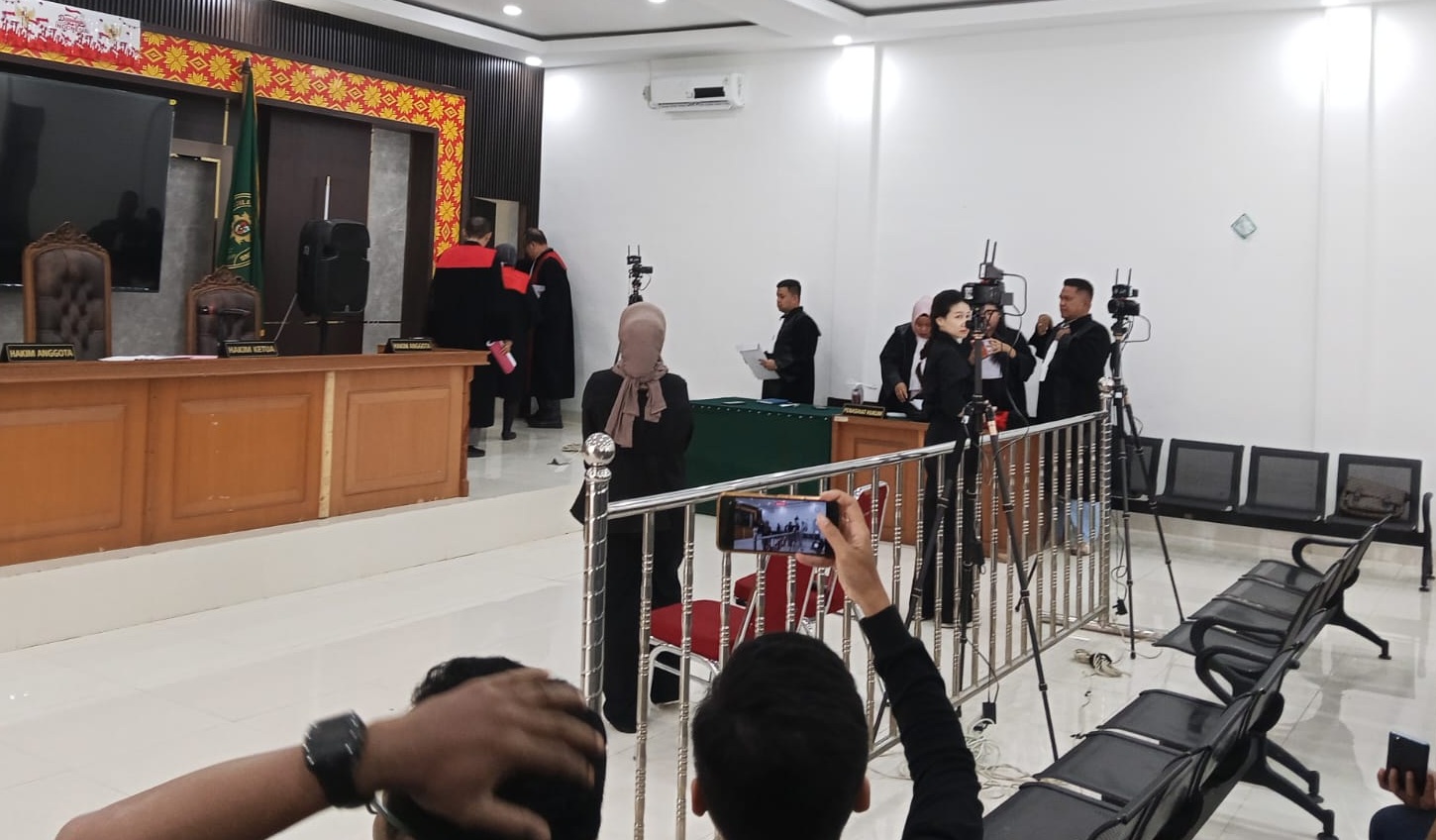 Dua Terdakwa Korupsi Chromebook dan Smart Board Disidang, JPU KPK Duga Rp3,3 Miliar Mengalir ke Edison