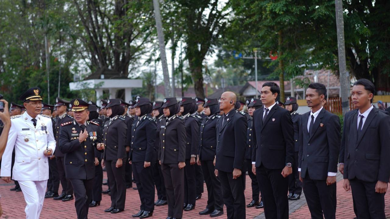 Bupati Edison Dukung Polri Berikan Pelayanan Prima
