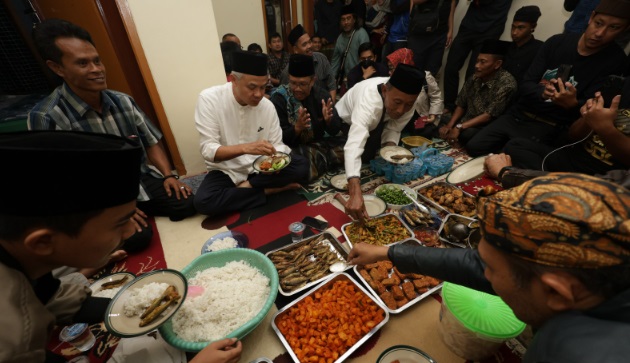 Ganjar Pranowo, Menginap di Rumah Warga untuk Sentuhan Langsung dengan Rakyat