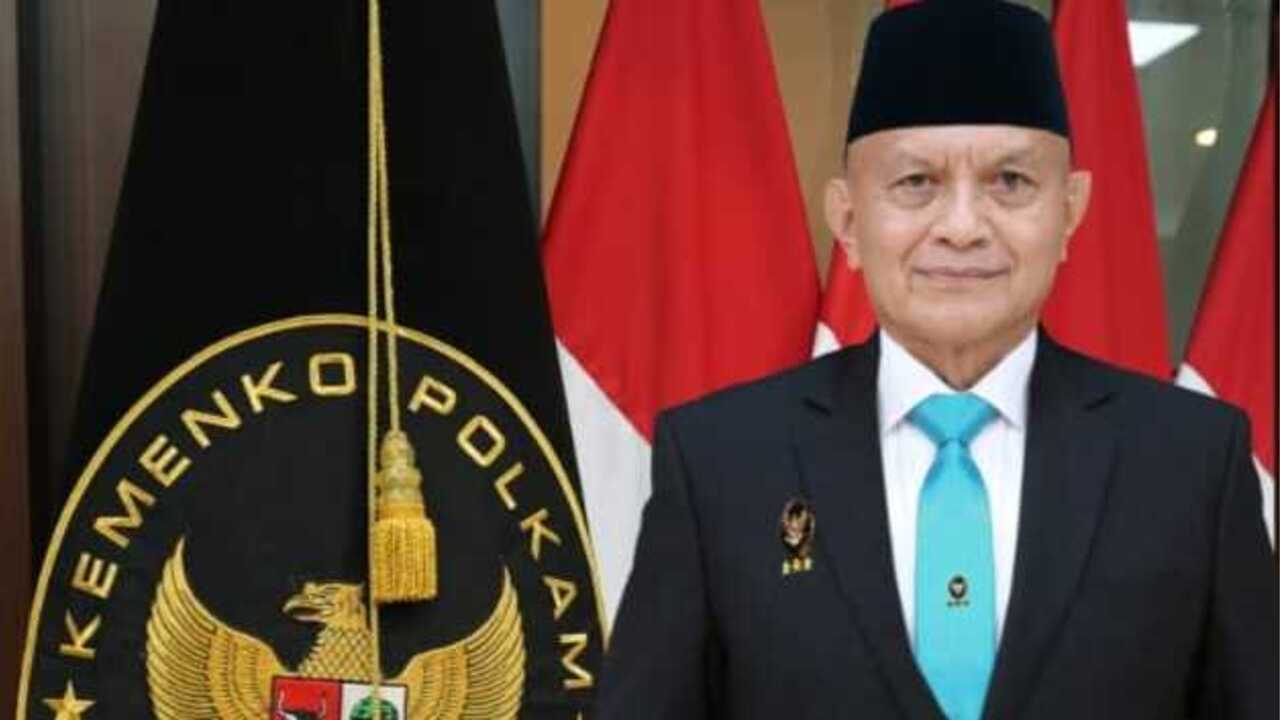 Disebut Salah Satu Perwira yang Pecat Prabowo, Ini Sosok Jendral (Purn) Djamari Chaniago 