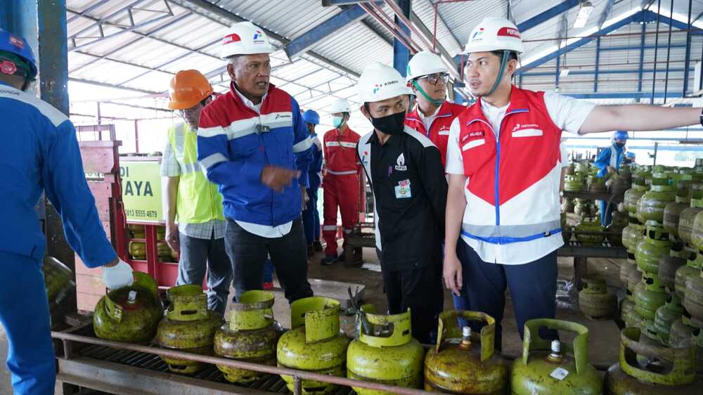  Pastikan Kehandalan Sarfas dan Pelayanan, Komut Pertamina Patra Niaga Tinjau Langsung ke Lapangan