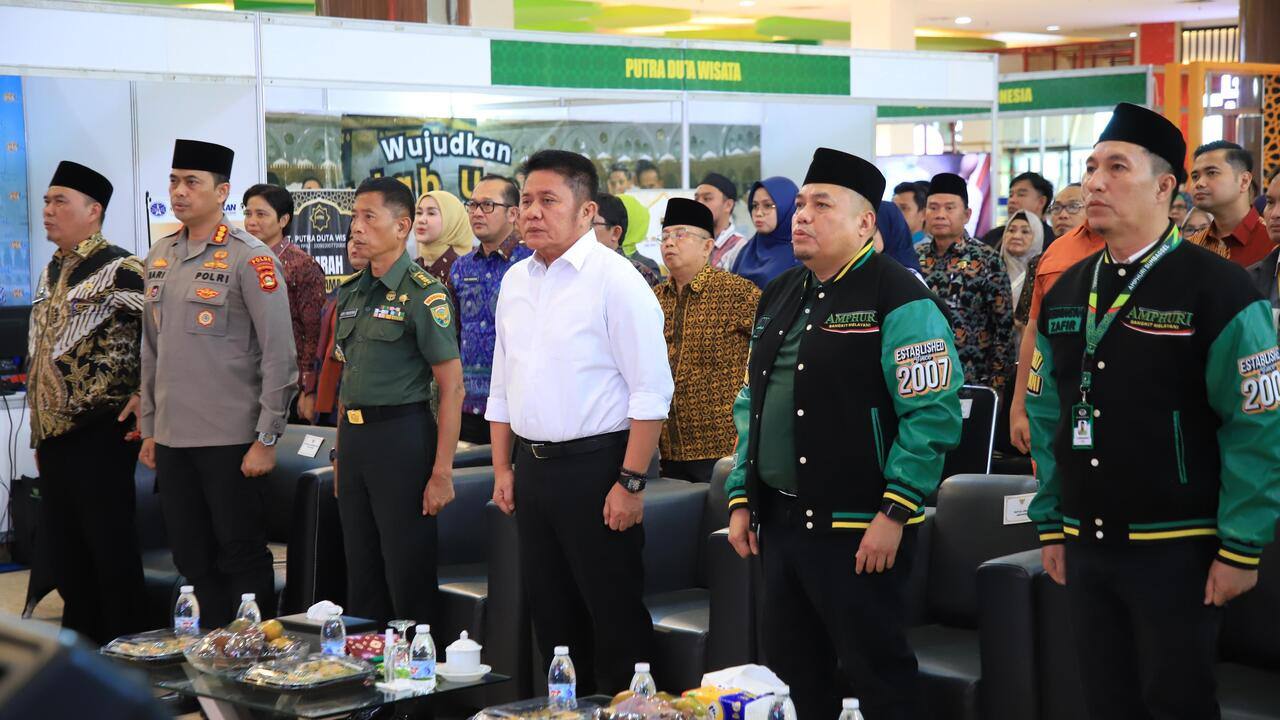 Gubernur Herman Deru Harapkan AMPHURI Menjadi Referensi Bagi Masyarakat Dalam Memilih Travel Perjalanan Umro