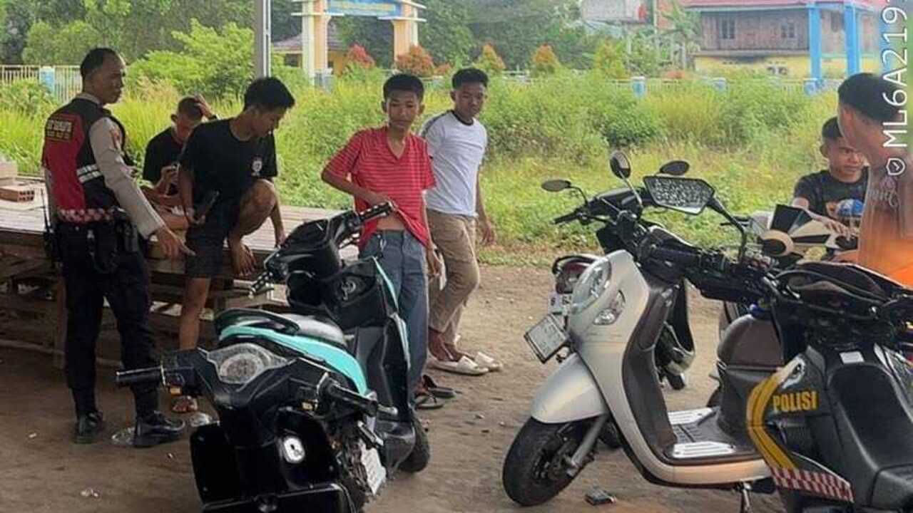 Aksi Balap Liar Remaja di Bobosan Ogan Ilir Dibubarkan Polisi