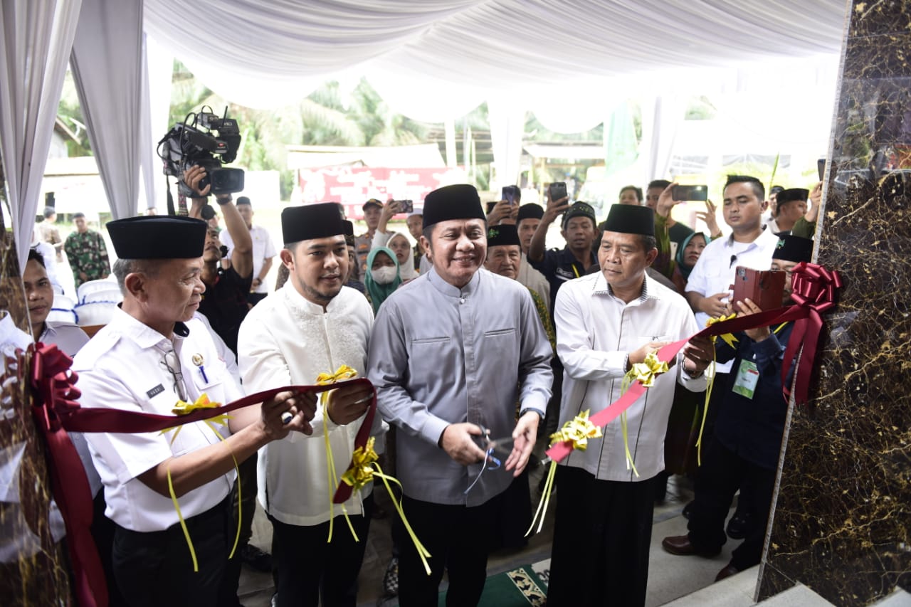 Resmikan Masjid di Banyuasin, Ini Pesan Herman Deru  