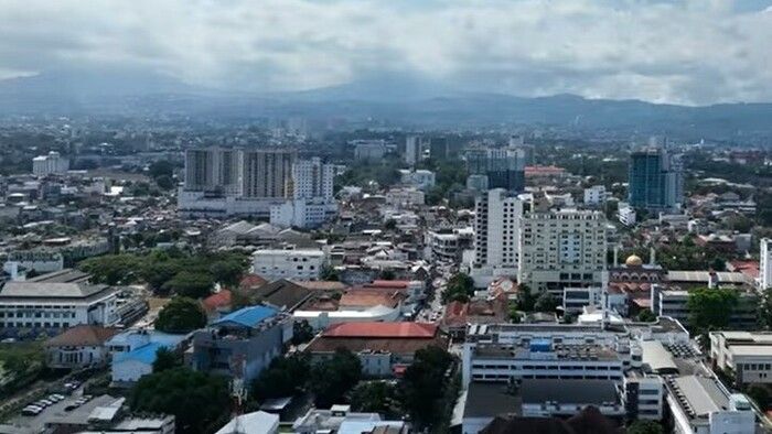 Mewujudkan Pembangunan dan Pemekaran: 17 Kabupaten/Kota Baru di Provinsi Jawa Barat