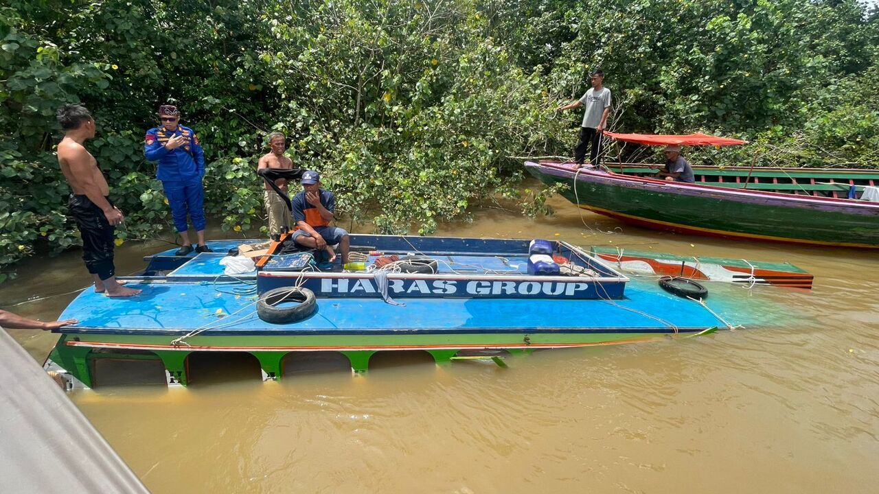Speed Boat “Haras Group” Tenggelam di Muara Telang, Satu Penumpang Meninggal Dunia