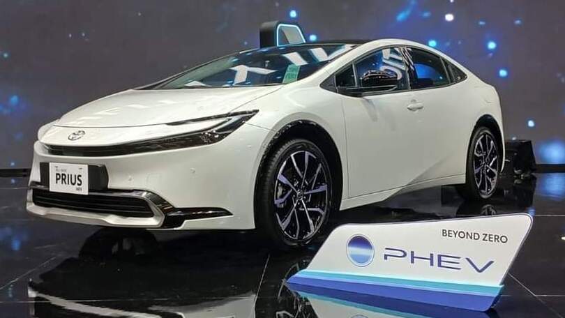 Toyota Prius 2024: Pelopor Kendaraan Hybrid dengan Desain Futuristik dan Teknologi Canggih