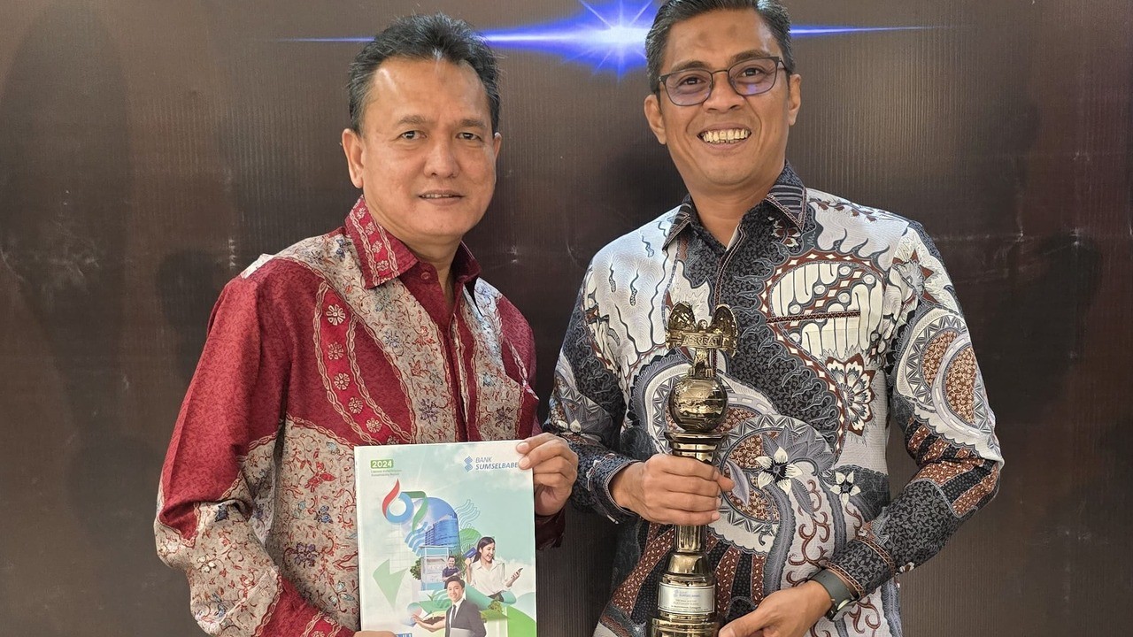 Bank Sumsel Babel Meraih Platinum Rating pada Asia Sustainability Reporting Rating (ASRRAT) 2025