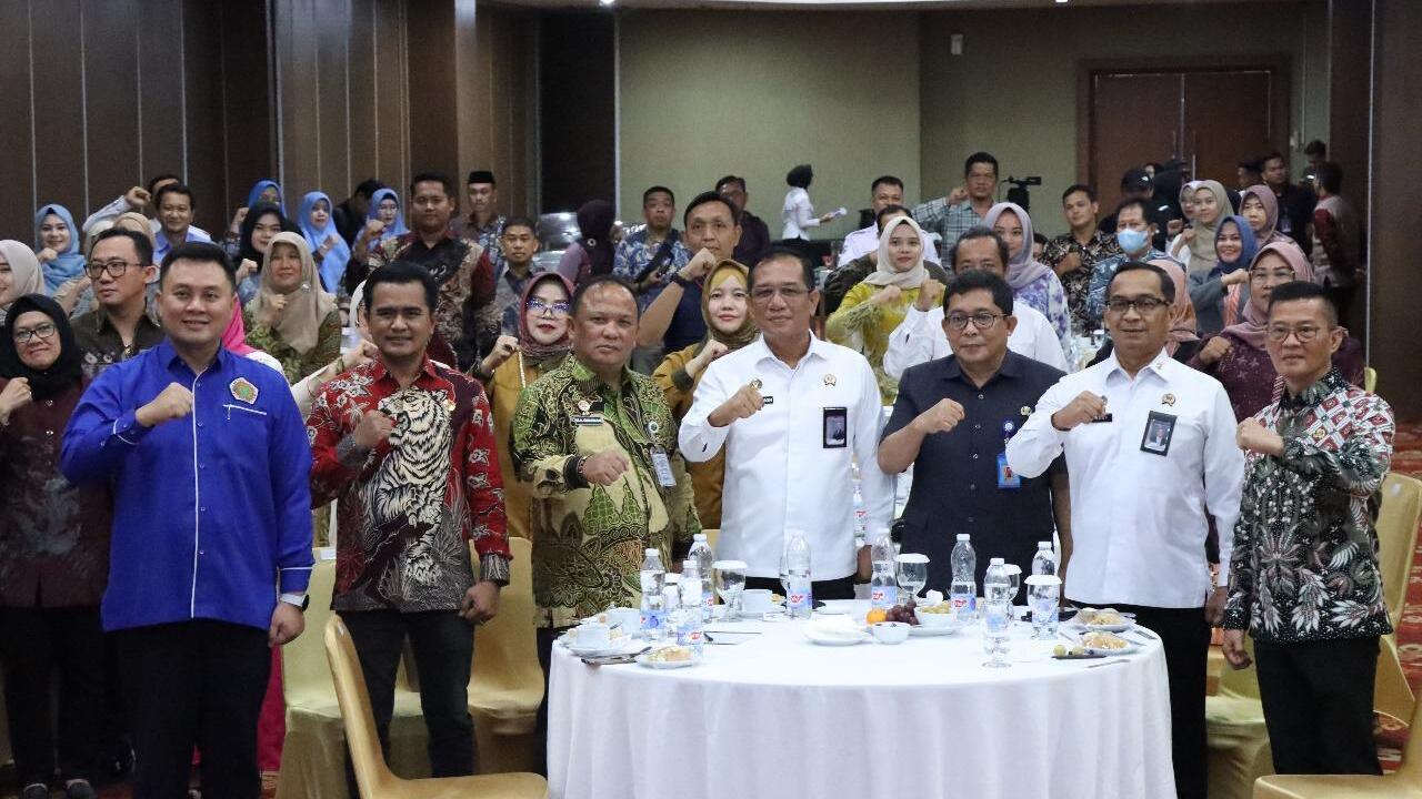 Perkuat Akses Hukum Layanan Pemasyarakatan, Kanwil Kemenkum Sumsel Teken MoU Legal Clinic Collaboration