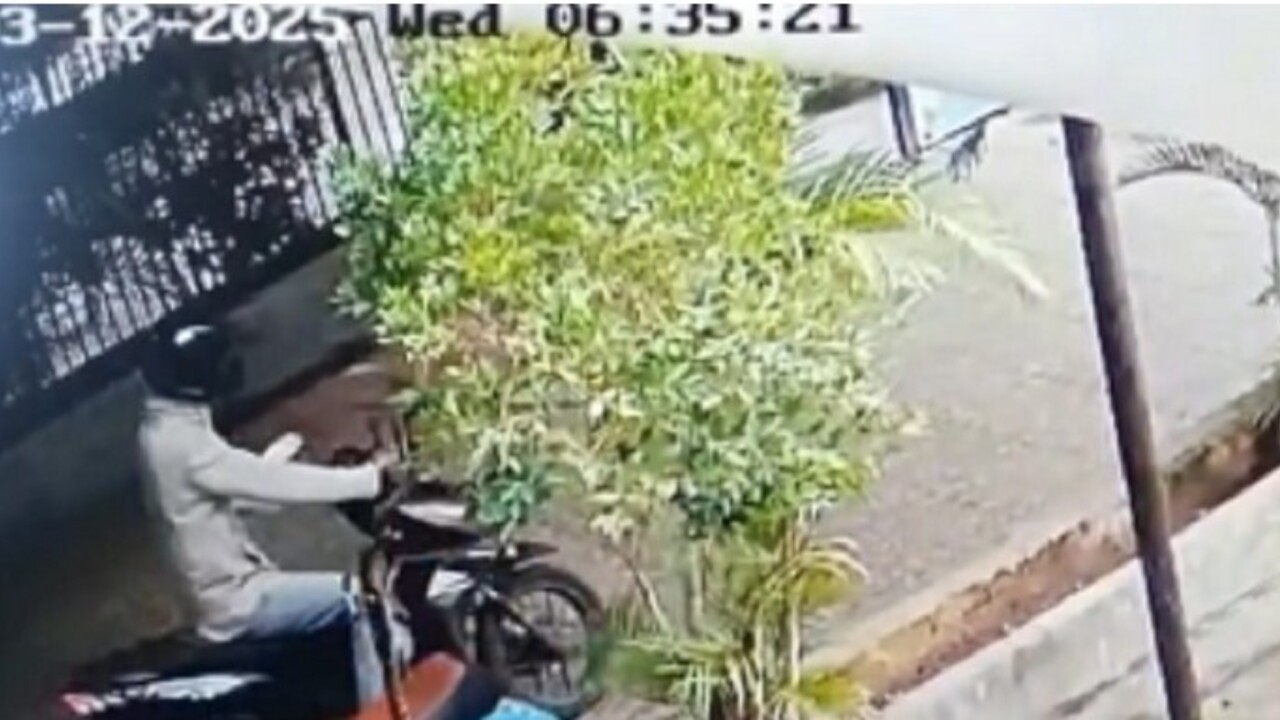 Aksi Curanmor di Air Karang Terekam Kamera CCTV, Korban Rugi Rp14 Juta