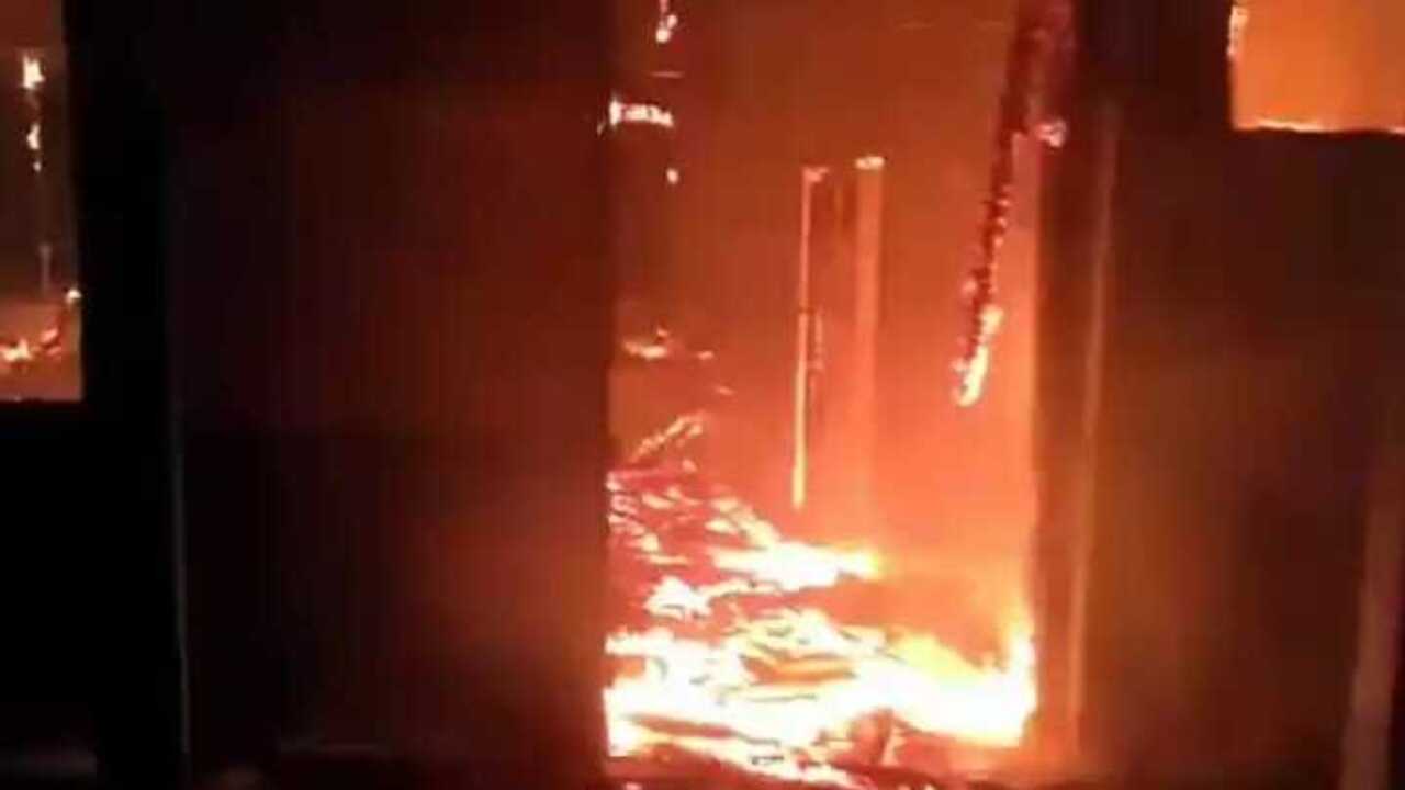 Tiga Ruangan di SMPN 21 OKU Ludes Terbakar
