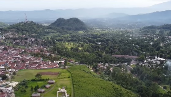 Rencana Pemekaran di Provinsi Jawa Barat: Merespons Pertumbuhan Penduduk yang Pesat