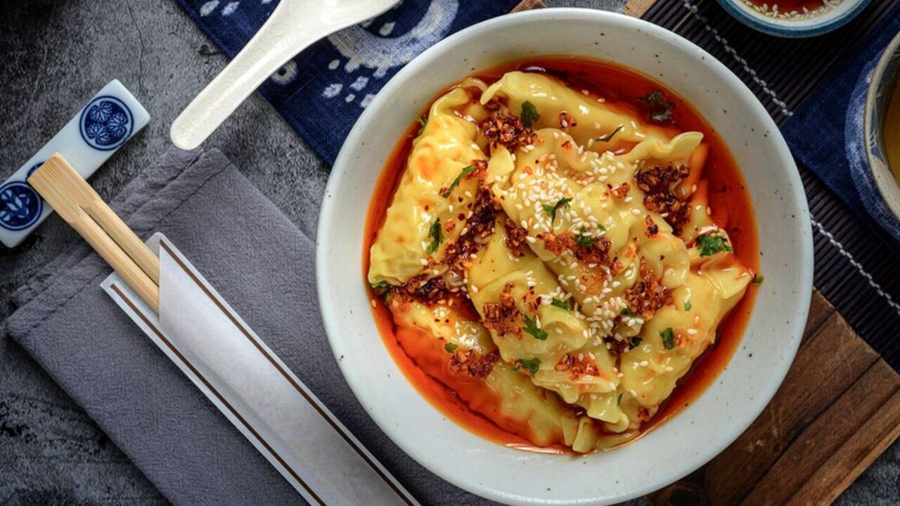 Wonton Goreng Kuah : Perpaduan Renyah dan Hangat yang Kian Digemari